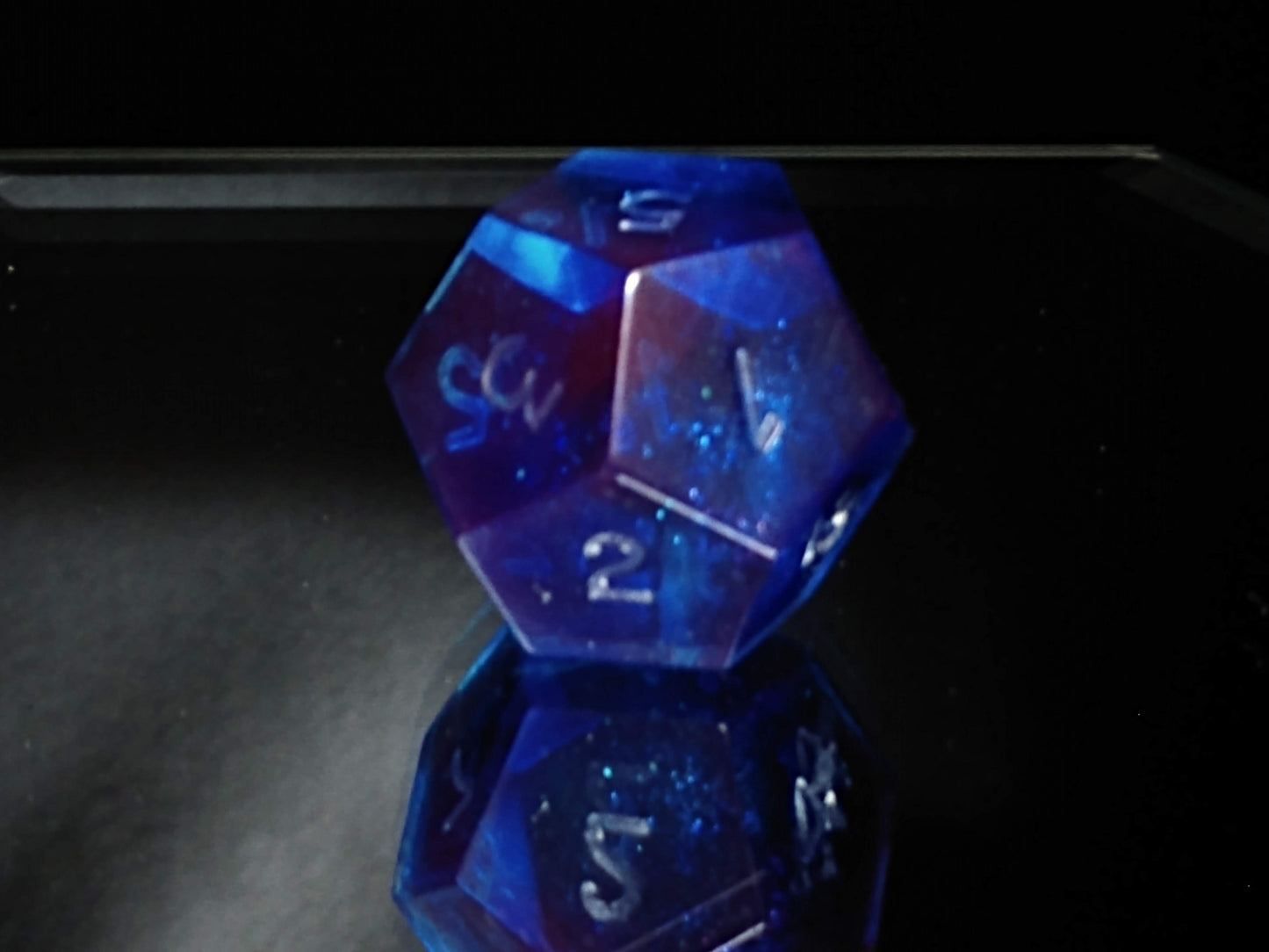 blue swirl D12