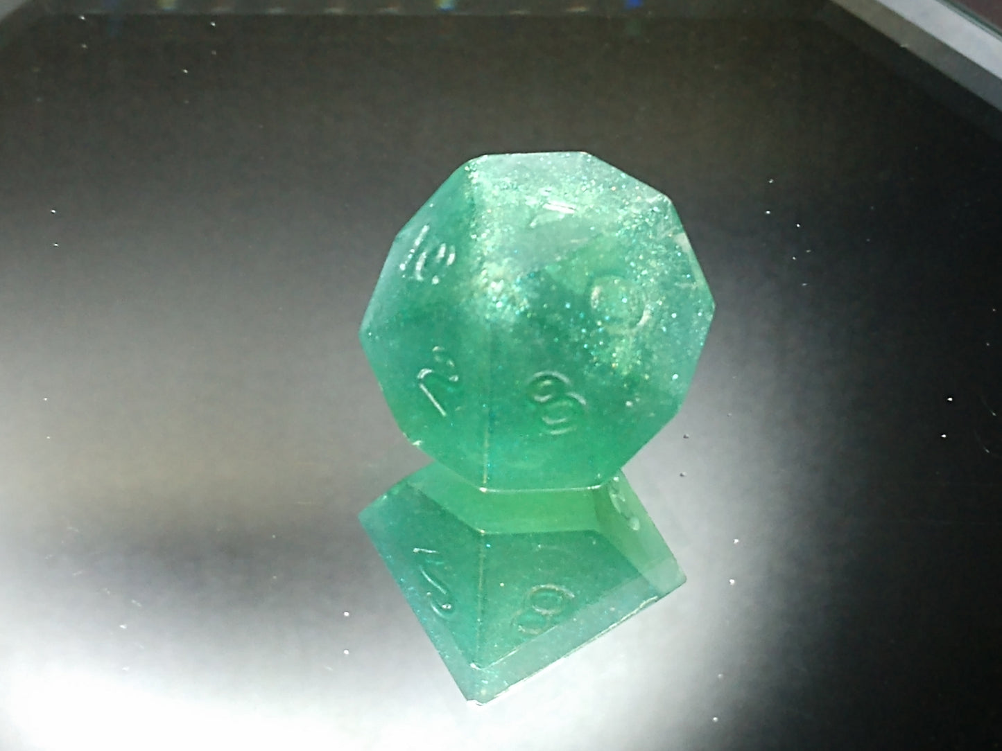 jade cloud d10