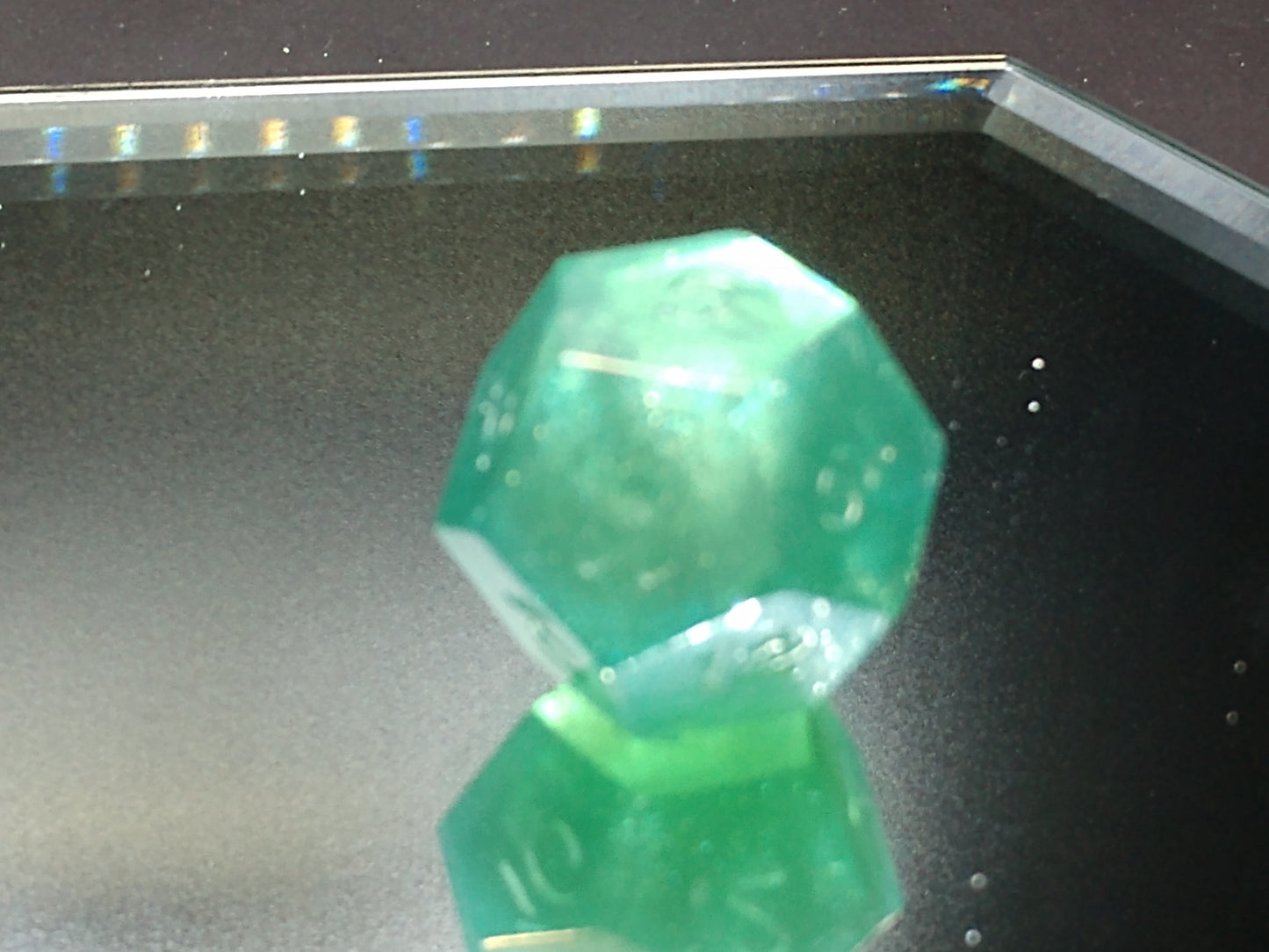 green shimmer d12