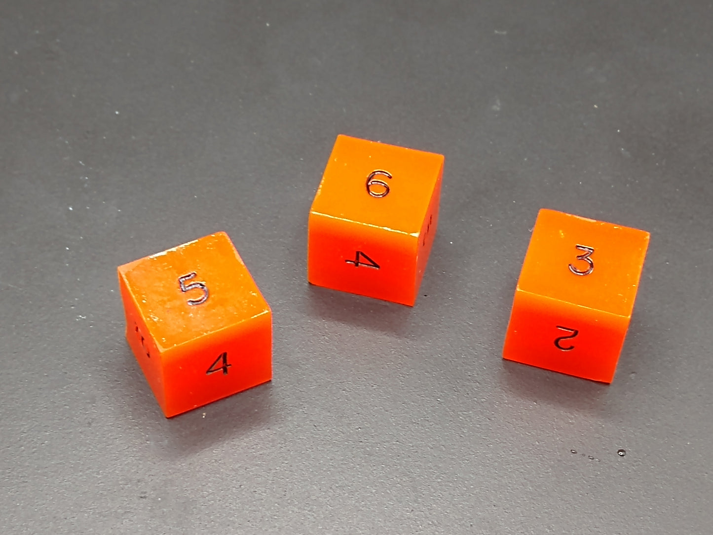 Holmes Retro orange 3D6 set